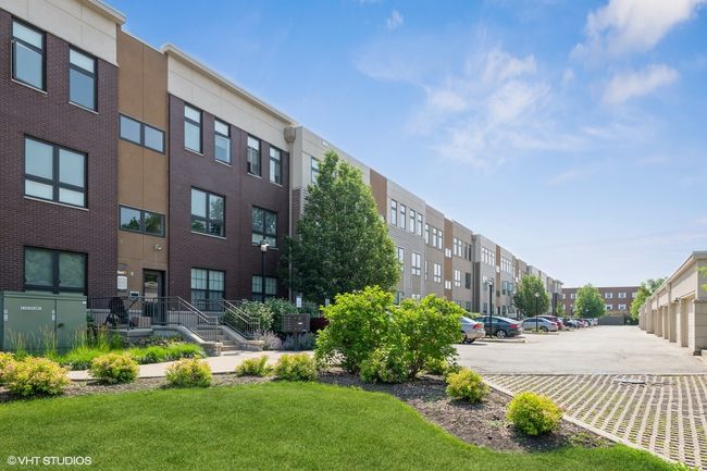 UNIT-115 - 500 N Northwest Hwy, Condo with 2 bedrooms, 2 bathrooms and 91 parking in Park Ridge IL | Image 8