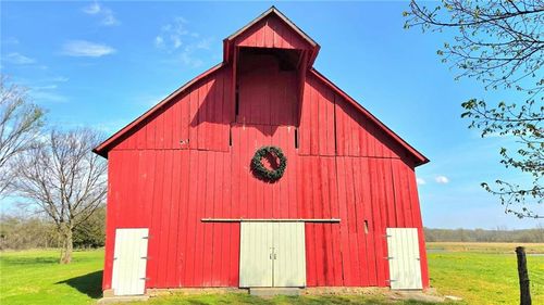 2395a 135th St, Mapleton, KS, 66754-9437 | Card Image