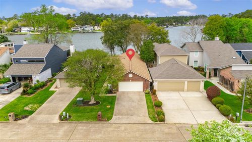 11651 Twain Dr, Montgomery, TX, 77356-5563 | Card Image