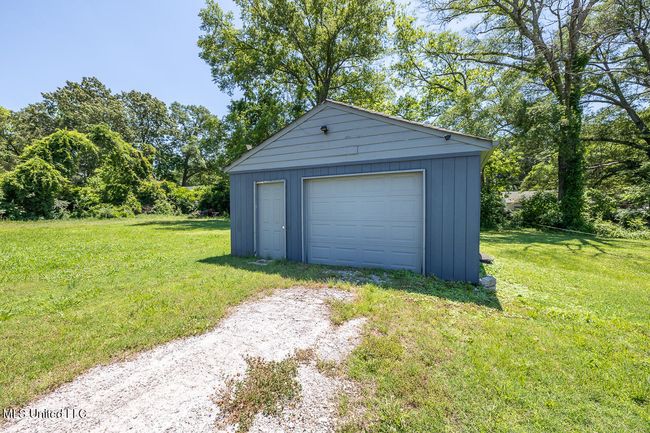 Hwy178-47-garage | Image 28