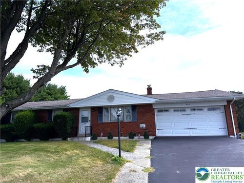 904 Municipal Rd, WALNUTPORT, PA, 18088-9717 | Card Image