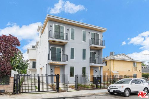 5246 Auckland Avenue, North Hollywood, CA, 91601 | Card Image