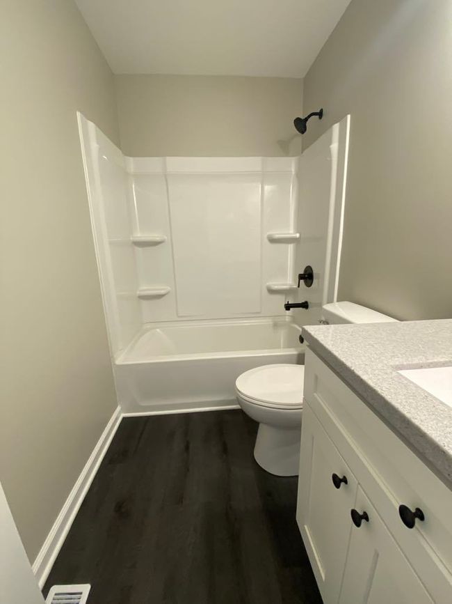 99 Hilldale Rd, House other with 3 bedrooms, 2 bathrooms and 3 parking in Fox Lake IL | Image 10