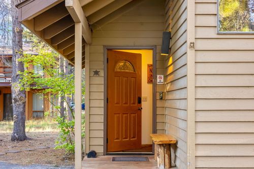 57328 Mountain View Ln, Sunriver, OR, 97707 | Card Image