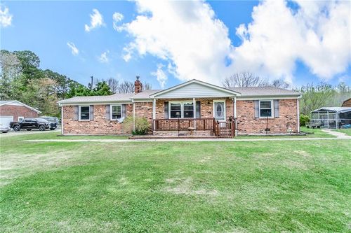 6043 W Blackwater Rd, Zuni, VA, 23898-3001 | Card Image