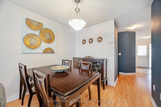 21 Cedarbrook Rd, House attached with 3 bedrooms, 3 bathrooms and 1 parking in Brampton ON | Image 5