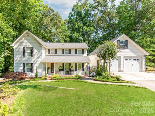 1530 Woodcroft Dr, Fort Mill, SC, 29708-8964 | Card Image