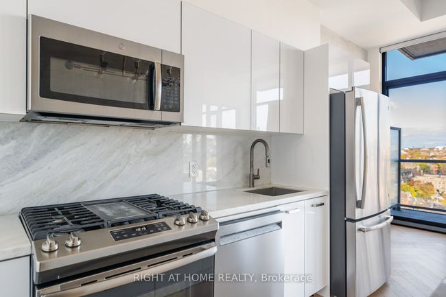 LPH02 - 608 Richmond St W, Condo with 2 bedrooms, 2 bathrooms and null parking in Toronto ON | Image 19
