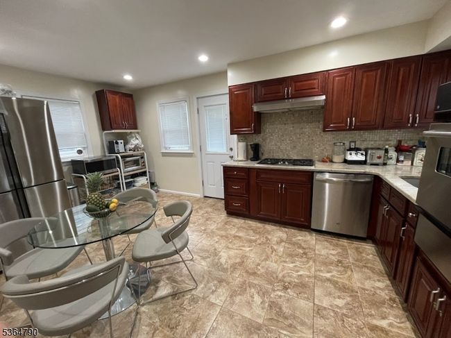 278 Forest St, House other with 3 bedrooms, 2 bathrooms and null parking in Kearny NJ | Image 10