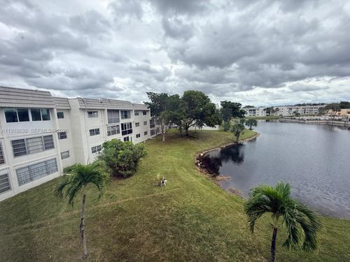 309-8220 Sunrise Lakes Blvd, Sunrise, FL, 33322-1563 | Card Image