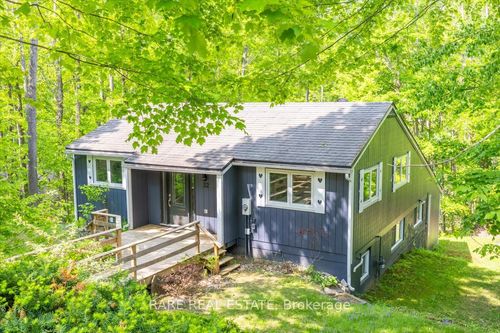 32 Oneida Ave, Coldwater, ON, L0K1E0 | Card Image