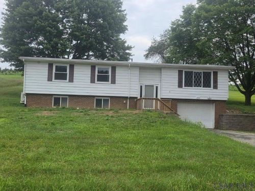 1900 Fleming Rd, Indiana, PA, 15701-7818 | Card Image