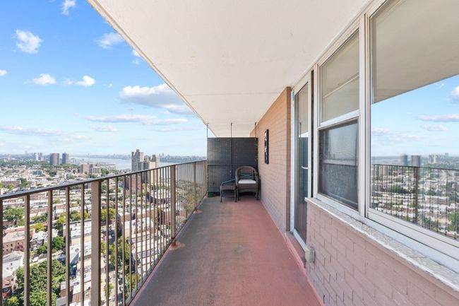 APT-33L - 6040 Kennedy Blvd E, House other with 1 bedrooms, 1 bathrooms and null parking in West New York NJ | Image 15