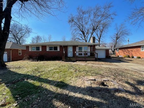 413 Crestview Dr, Wood River, IL, 62095-4060 | Card Image