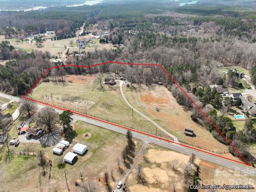 544 Hicks Creek Rd, Troutman, NC, 28166-8670 | Card Image