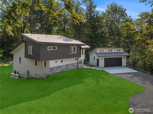 18631 296th Pl Ne, Duvall, WA, 98019-8703 | Card Image