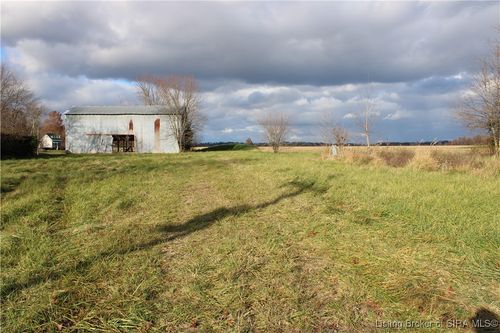 7113 Bethlehem New Washington Rd, New Washington, IN, 47162-9636 | Card Image