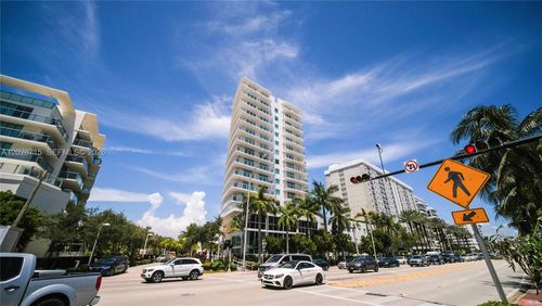 1102-6700 Indian Creek Dr, Miami Beach, FL, 33141 | Card Image
