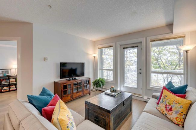 211 - 3101 34 Avenue Nw, Home with 1 bedrooms, 1 bathrooms and 1 parking in Calgary AB | Image 14