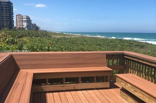 102-3880 N Highway A1a, Hutchinson Island, FL, 34949-8537 | Card Image