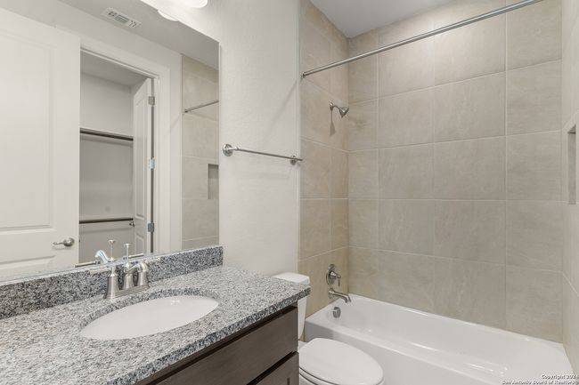 948 Nolte Bnd, House other with 3 bedrooms, 3 bathrooms and null parking in Seguin TX | Image 35