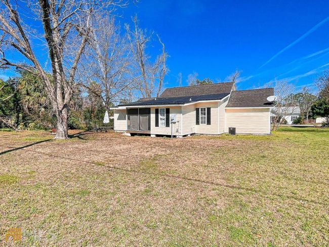 304 Harvey St, House other with 2 bedrooms, 1 bathrooms and 1 parking in Screven GA | Image 26