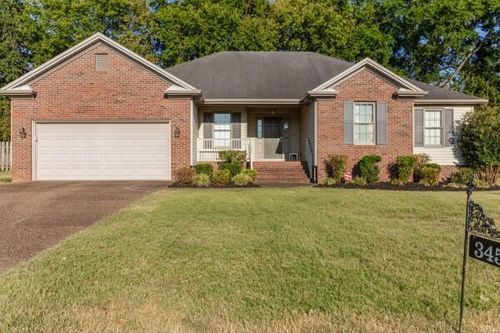 345 Irish Cir, Hopkinsville, KY, 42240-1779 | Card Image
