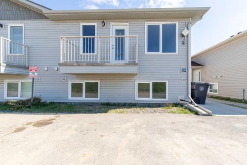 3c-4406 Lake Drive, Coalhurst, AB, T0L0V2 | Card Image