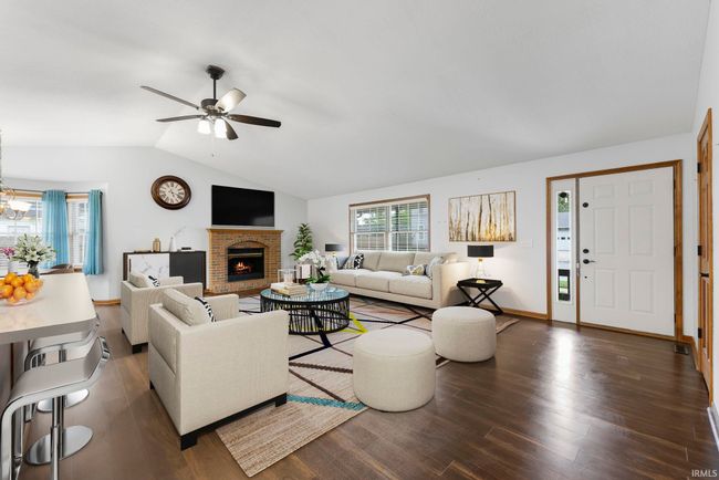 104 S Line St, House other with 2 bedrooms, 2 bathrooms and null parking in South Whitley IN | Image 6