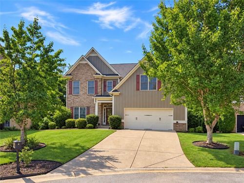 8275 Majors Ridge Way, Cumming, GA, 30041-9358 | Card Image