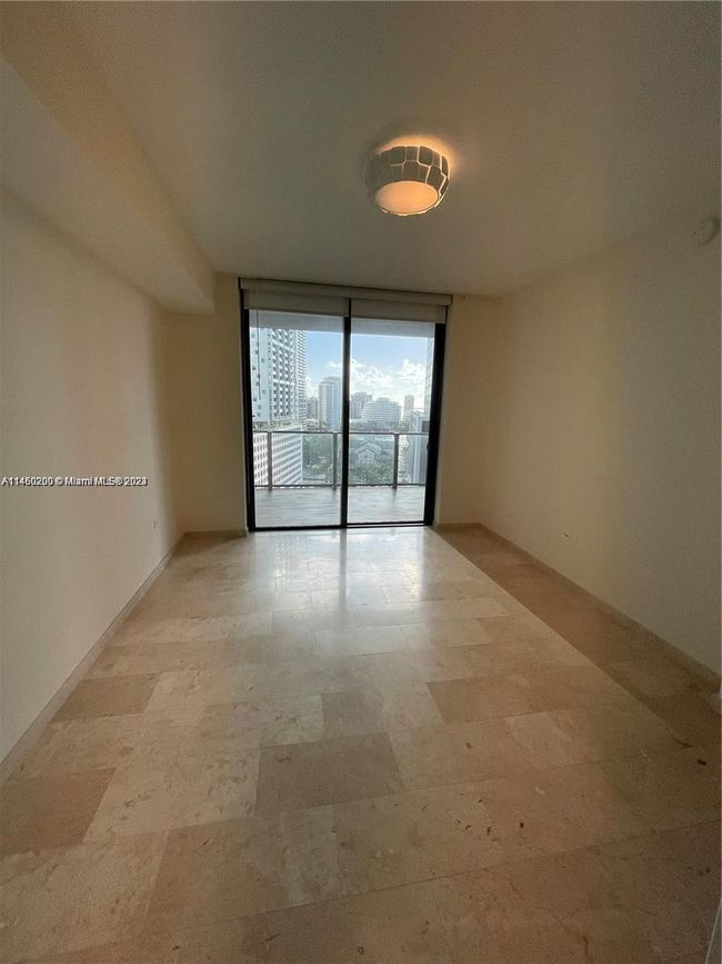 909 - 68 Se 6th St, Condo with 2 bedrooms, 2 bathrooms and null parking in Miami FL | Image 12