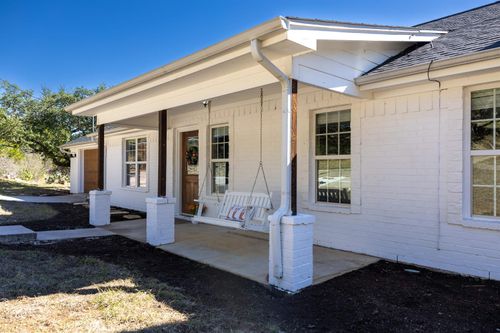 1011 Santa Fe Trl, Horseshoe Bay, TX, 78657-6036 | Card Image
