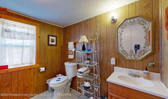 109 E 3 Rd St, House other with 3 bedrooms, 2 bathrooms and null parking in Capitan NM | Image 38