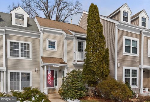17838 Shotley Bridge Pl, OLNEY, MD, 20832-1672 | Card Image