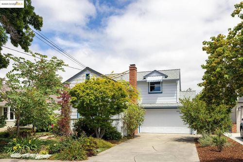 978 Begier Ave, San Leandro, CA, 94577-3022 | Card Image
