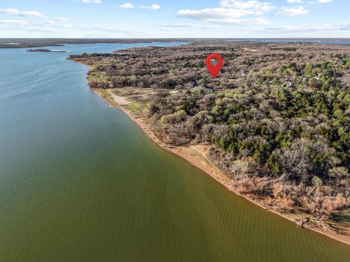 1053 Paradise Cove Rd, Pottsboro, TX, 75076-6284 | Card Image