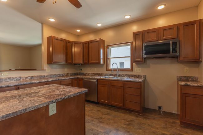 25340 Southwest Blvd, House other with 2 bedrooms, 2 bathrooms and null parking in Bevier MO | Image 9