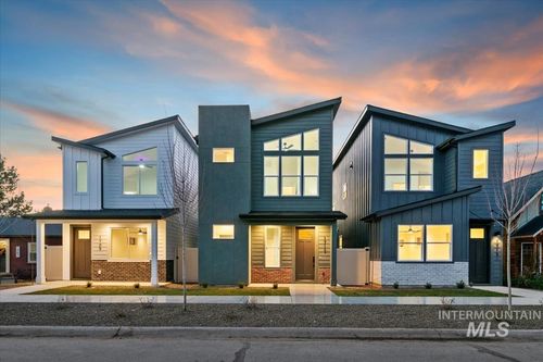 1713 N 31st St, Boise, ID, 83703-5924 | Card Image