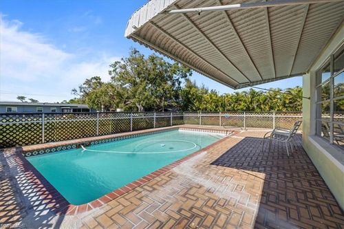 1387 Sunrise Dr, NORTH FORT MYERS, FL, 33917-4141 | Card Image