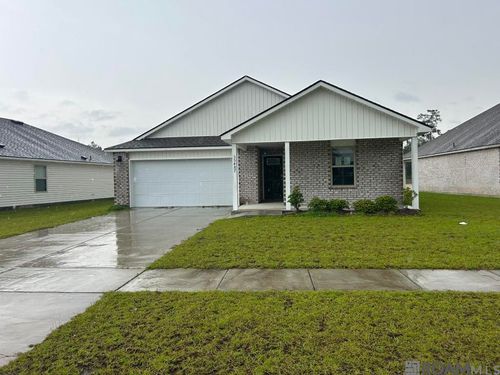 35487 Grovemont Dr, Denham Springs, LA, 70706-1295 | Card Image