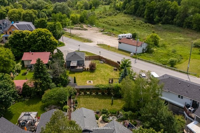 31 Beaver St, House other with 3 bedrooms, 2 bathrooms and 8 parking in Glen Williams ON | Image 31