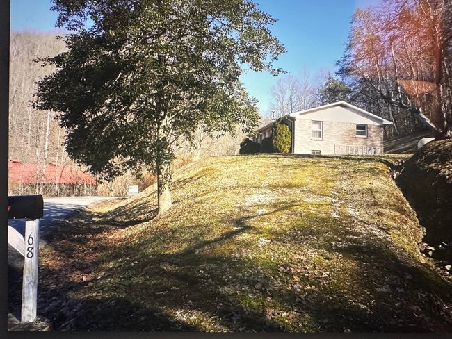 68 Star Gap Rd, Home with 3 bedrooms, 1 bathrooms and null parking in Stanton KY | Image 38