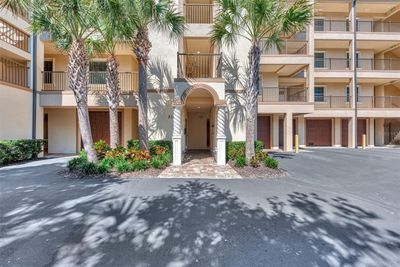 203 - 830 The Esplanade N, Condo with 3 bedrooms, 2 bathrooms and null parking in Venice FL | Image 1