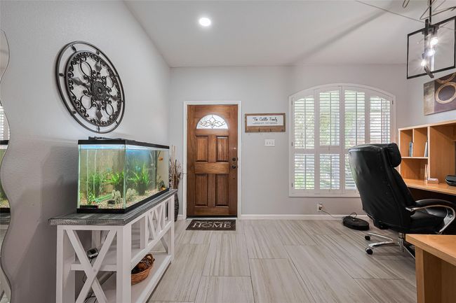 723 Pine Thicket Ct, House other with 3 bedrooms, 3 bathrooms and 2 parking in Spring TX | Image 8