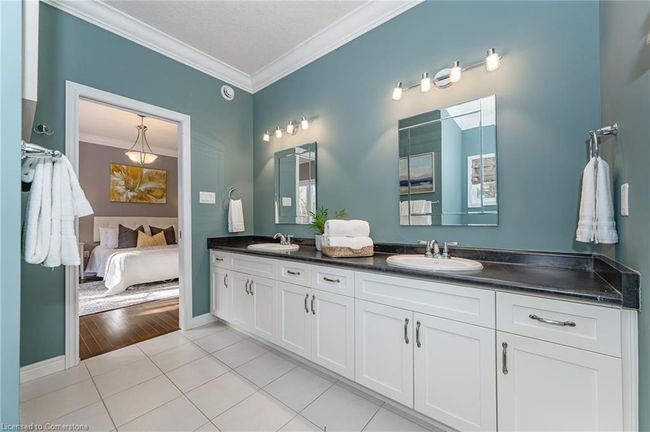 5 - 19 Simmonds Dr, Townhouse with 2 bedrooms, 4 bathrooms and 4 parking in Guelph ON | Image 20