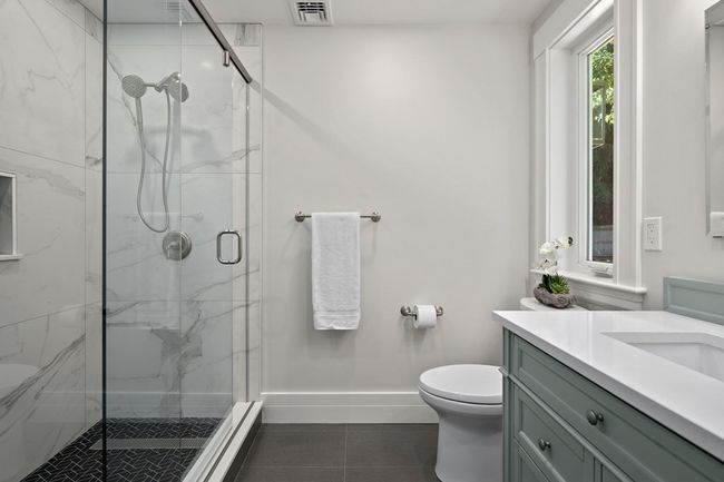 7 Bishops Ln, House other with 3 bedrooms, 5 bathrooms and 4 parking in Lynnfield MA | Image 19