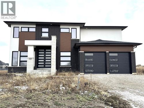 {{alt}} | Card Image