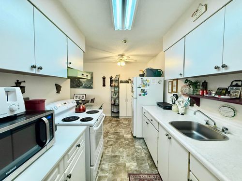 202-11816 88 Avenue, Delta, BC, V4C3C5 | Card Image