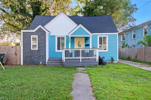 6245 Alexander St, Norfolk, VA, 23513-2011 | Card Image