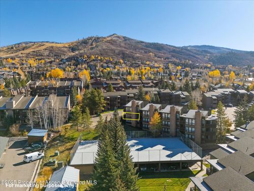 d204-2700 Village Dr, Steamboat Springs, CO, 80487-9003 | Card Image